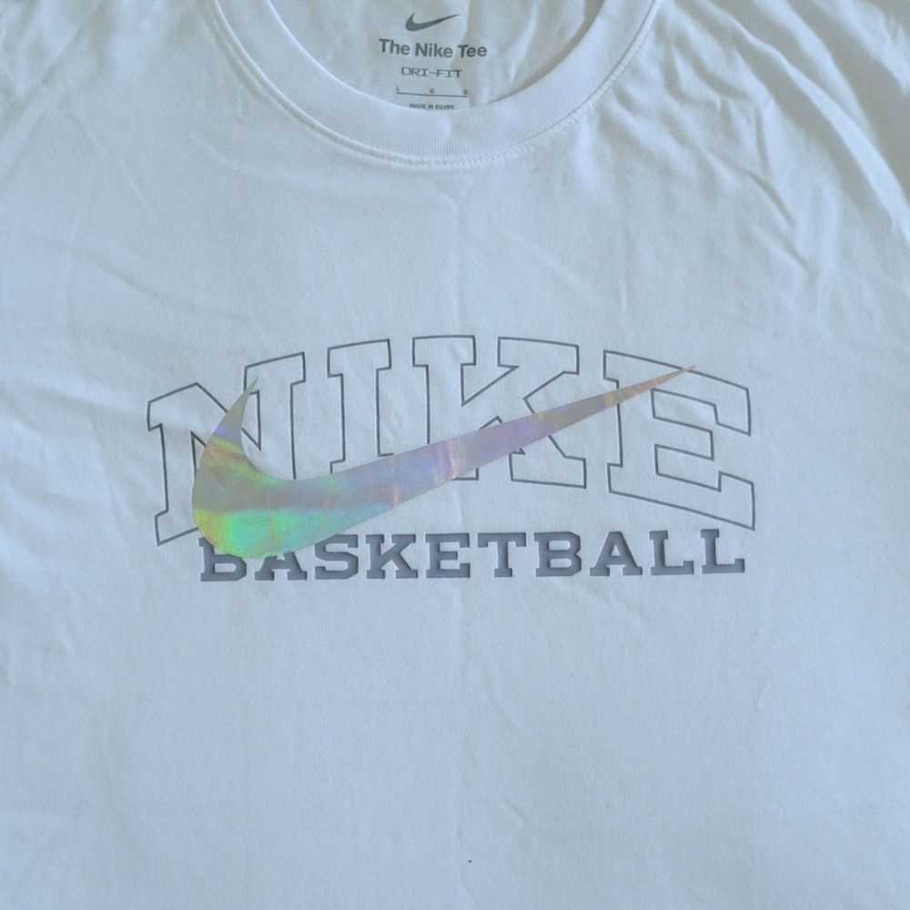 Nike👟 "Basketball"🏀 With Holographic Swoosh Dri-Fit Tee👕 - NWT - Picture 13 of 16